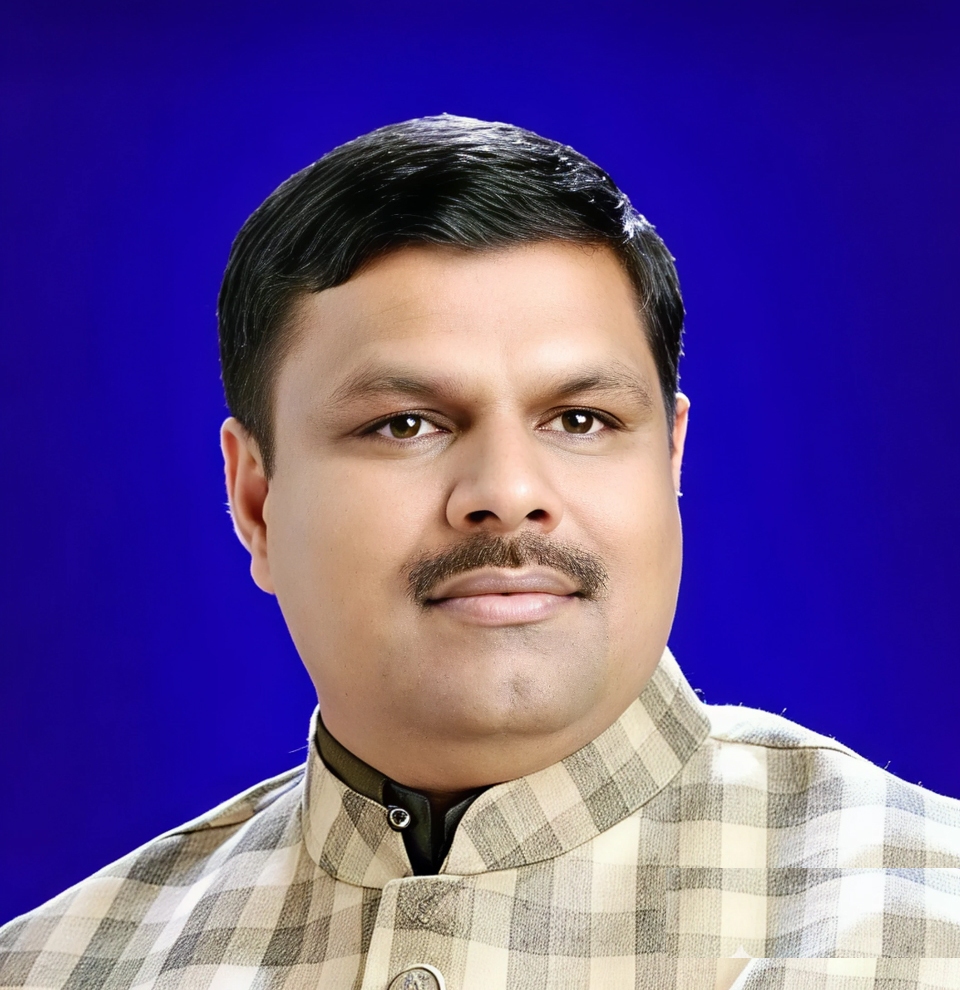 शिक्षा मंत्री